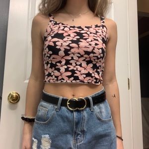 Pretty Floral Cropped Tight Shirt